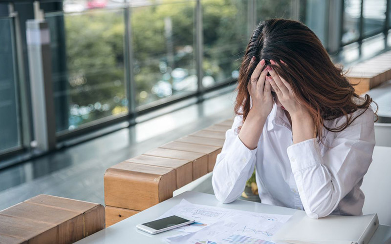 bể cá để bàn làm việc